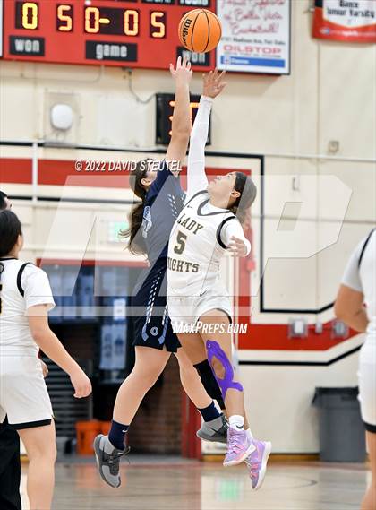 Thumbnail 1 in Oakmont vs. Rio Linda (Lady Bronco Classic) photogallery.