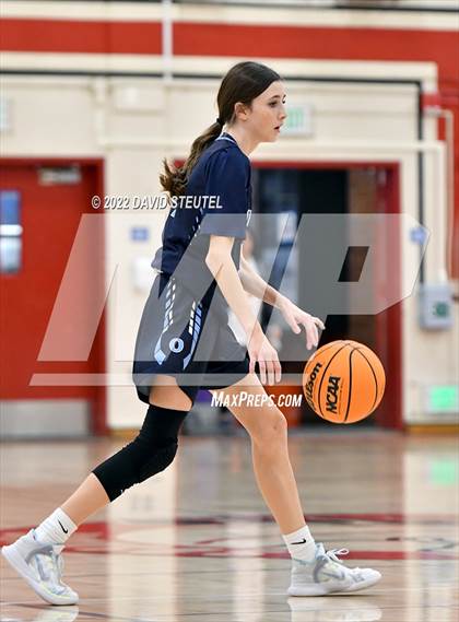 Thumbnail 3 in Oakmont vs. Rio Linda (Lady Bronco Classic) photogallery.