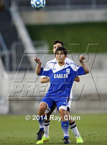 Thumbnail 1 in Broomfield vs. Boulder (CHSAA 5A Final) photogallery.