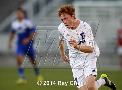 Thumbnail 2 in Broomfield vs. Boulder (CHSAA 5A Final) photogallery.