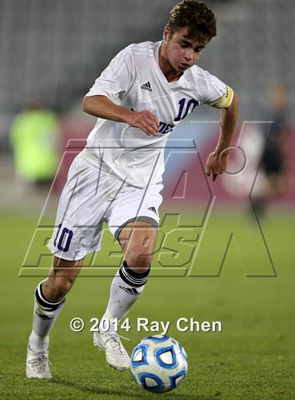 Thumbnail 2 in Broomfield vs. Boulder (CHSAA 5A Final) photogallery.