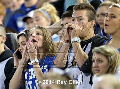 Thumbnail 2 in Broomfield vs. Boulder (CHSAA 5A Final) photogallery.