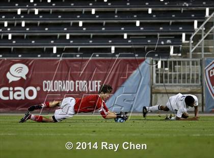 Thumbnail 2 in Broomfield vs. Boulder (CHSAA 5A Final) photogallery.