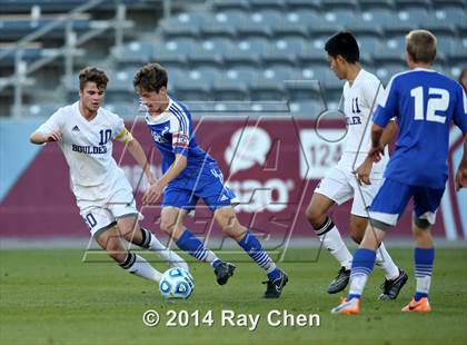 Thumbnail 2 in Broomfield vs. Boulder (CHSAA 5A Final) photogallery.