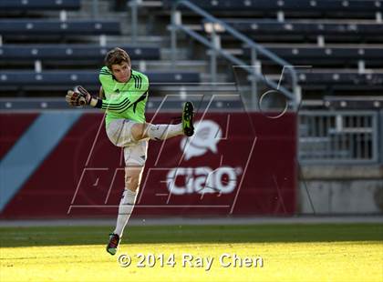 Thumbnail 2 in Broomfield vs. Boulder (CHSAA 5A Final) photogallery.