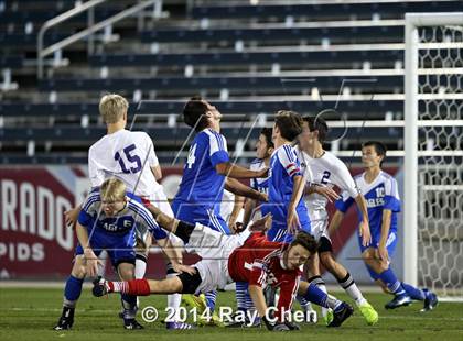 Thumbnail 3 in Broomfield vs. Boulder (CHSAA 5A Final) photogallery.
