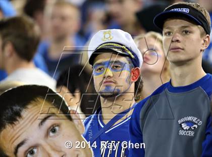 Thumbnail 2 in Broomfield vs. Boulder (CHSAA 5A Final) photogallery.