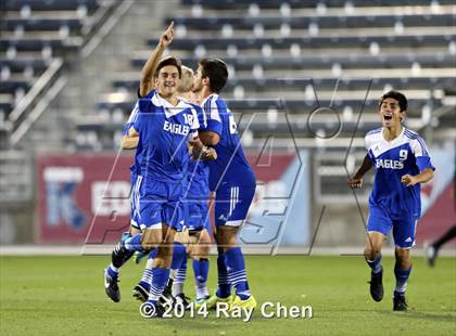 Thumbnail 3 in Broomfield vs. Boulder (CHSAA 5A Final) photogallery.