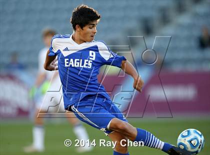 Thumbnail 1 in Broomfield vs. Boulder (CHSAA 5A Final) photogallery.