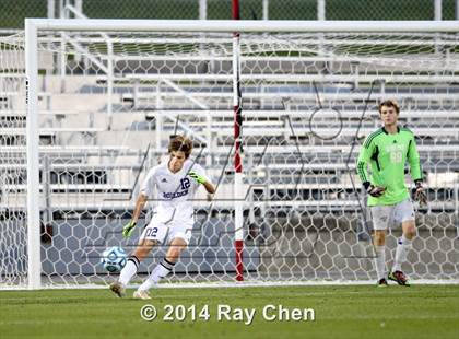 Thumbnail 2 in Broomfield vs. Boulder (CHSAA 5A Final) photogallery.