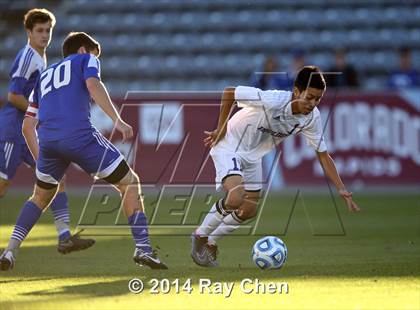 Thumbnail 2 in Broomfield vs. Boulder (CHSAA 5A Final) photogallery.