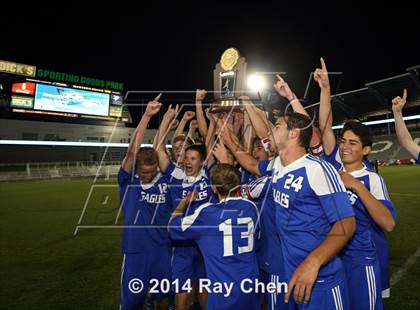 Thumbnail 2 in Broomfield vs. Boulder (CHSAA 5A Final) photogallery.