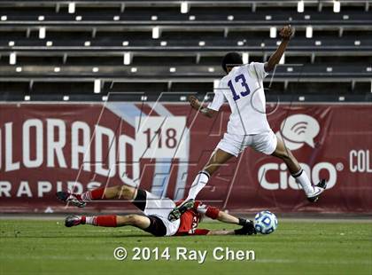 Thumbnail 3 in Broomfield vs. Boulder (CHSAA 5A Final) photogallery.