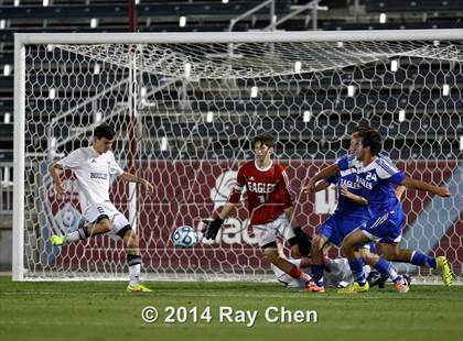 Thumbnail 3 in Broomfield vs. Boulder (CHSAA 5A Final) photogallery.