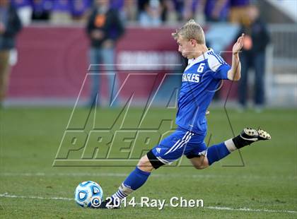 Thumbnail 2 in Broomfield vs. Boulder (CHSAA 5A Final) photogallery.
