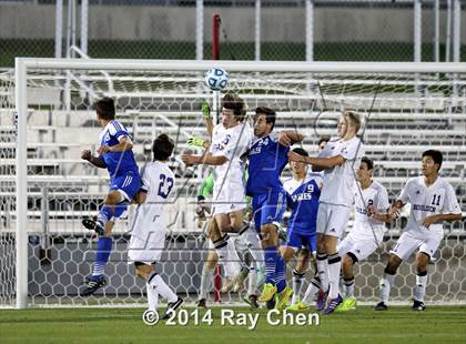 Thumbnail 3 in Broomfield vs. Boulder (CHSAA 5A Final) photogallery.
