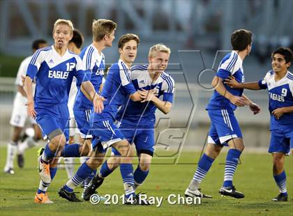 Thumbnail 2 in Broomfield vs. Boulder (CHSAA 5A Final) photogallery.