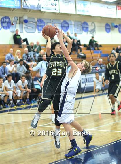Thumbnail 3 in Royal @ Camarillo photogallery.