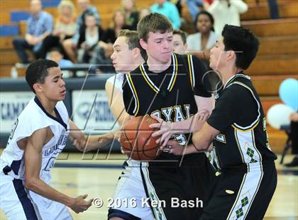 Thumbnail 3 in Royal @ Camarillo photogallery.