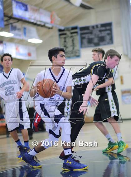 Thumbnail 1 in Royal @ Camarillo photogallery.