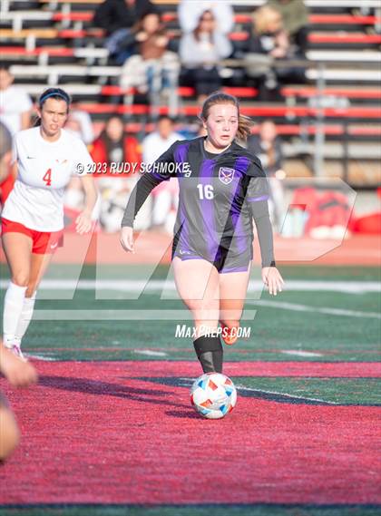 Thumbnail 1 in Santana vs. Arrowhead Christian photogallery.