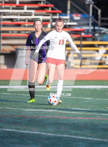 Thumbnail 2 in Santana vs. Arrowhead Christian photogallery.
