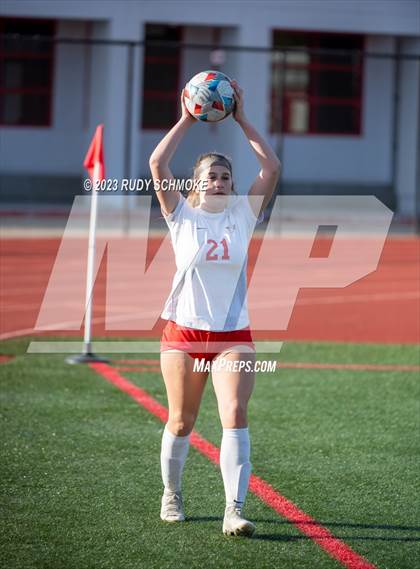 Thumbnail 2 in Santana vs. Arrowhead Christian photogallery.
