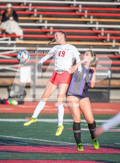 Thumbnail 2 in Santana vs. Arrowhead Christian photogallery.