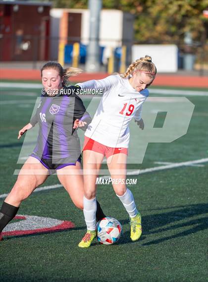 Thumbnail 3 in Santana vs. Arrowhead Christian photogallery.