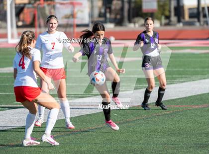 Thumbnail 2 in Santana vs. Arrowhead Christian photogallery.