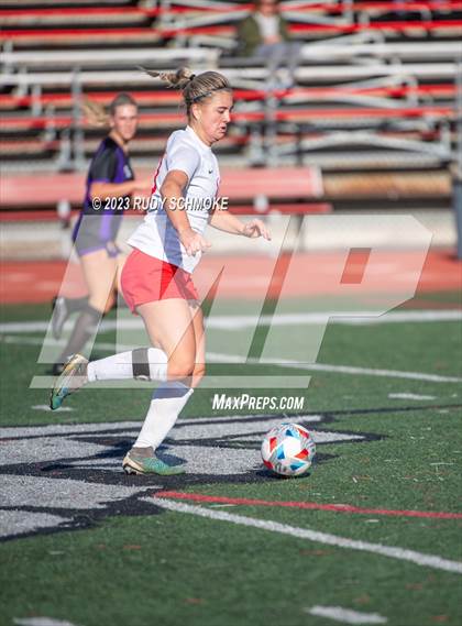 Thumbnail 2 in Santana vs. Arrowhead Christian photogallery.