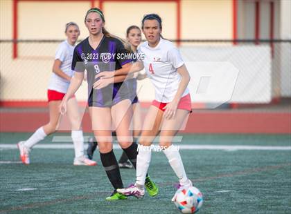 Thumbnail 2 in Santana vs. Arrowhead Christian photogallery.