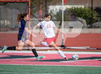 Thumbnail 2 in Santana vs. Arrowhead Christian photogallery.