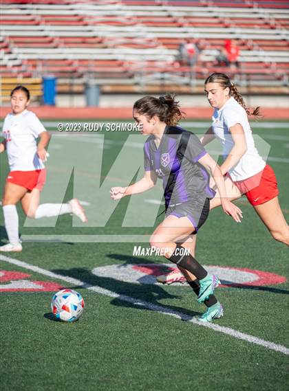Thumbnail 2 in Santana vs. Arrowhead Christian photogallery.