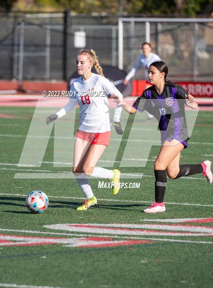 Thumbnail 1 in Santana vs. Arrowhead Christian photogallery.