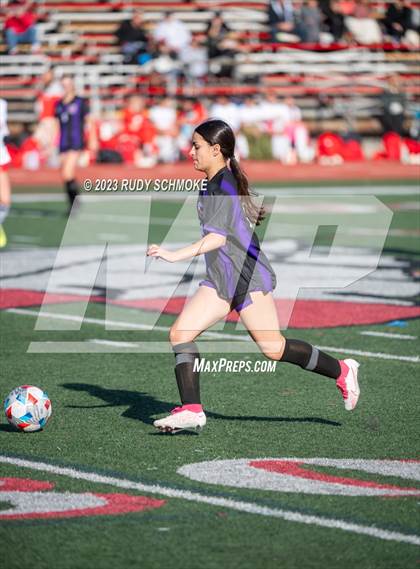 Thumbnail 1 in Santana vs. Arrowhead Christian photogallery.