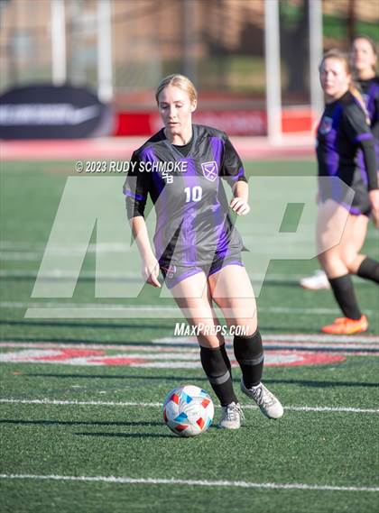 Thumbnail 3 in Santana vs. Arrowhead Christian photogallery.