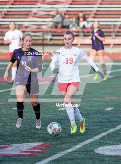 Thumbnail 2 in Santana vs. Arrowhead Christian photogallery.