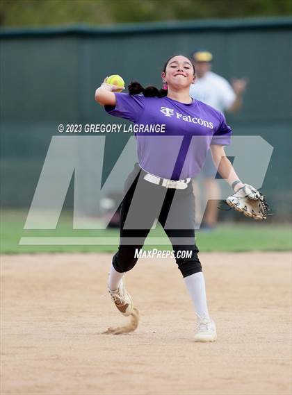 Thumbnail 3 in Richland vs Timber Creek photogallery.
