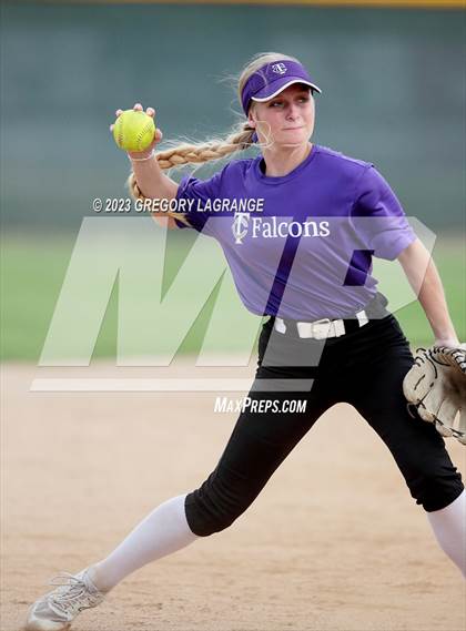 Thumbnail 1 in Richland vs Timber Creek photogallery.