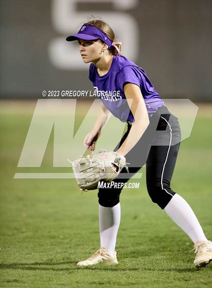 Thumbnail 2 in Richland vs Timber Creek photogallery.