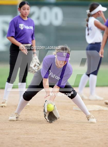 Thumbnail 3 in Richland vs Timber Creek photogallery.
