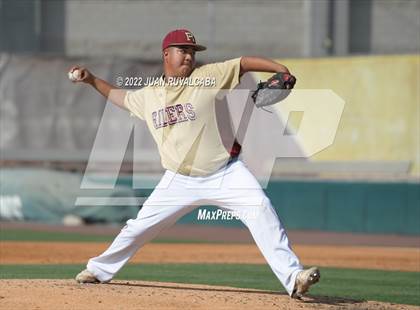 Thumbnail 3 in Roosevelt vs. Chatsworth (CIF LACS Open Div Semi Final) photogallery.
