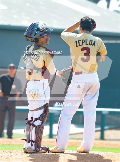 Thumbnail 1 in Roosevelt vs. Chatsworth (CIF LACS Open Div Semi Final) photogallery.