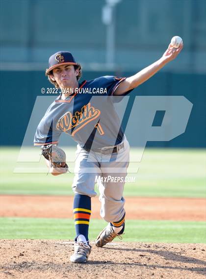 Thumbnail 2 in Roosevelt vs. Chatsworth (CIF LACS Open Div Semi Final) photogallery.