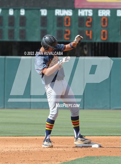Thumbnail 2 in Roosevelt vs. Chatsworth (CIF LACS Open Div Semi Final) photogallery.