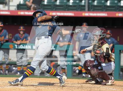 Thumbnail 2 in Roosevelt vs. Chatsworth (CIF LACS Open Div Semi Final) photogallery.