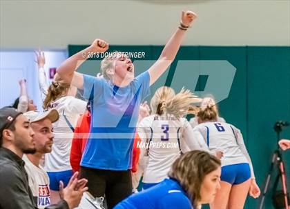 Thumbnail 2 in St. Ignatius vs. Sacred Heart Cathedral Preparatory (CIF-CCS Open Div. Championship) photogallery.