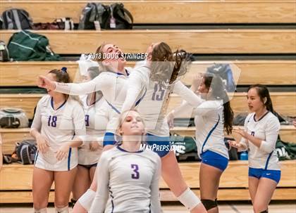 Thumbnail 3 in St. Ignatius vs. Sacred Heart Cathedral Preparatory (CIF-CCS Open Div. Championship) photogallery.