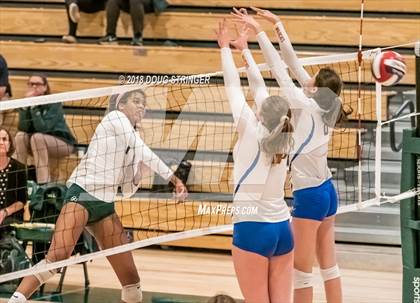 Thumbnail 1 in St. Ignatius vs. Sacred Heart Cathedral Preparatory (CIF-CCS Open Div. Championship) photogallery.